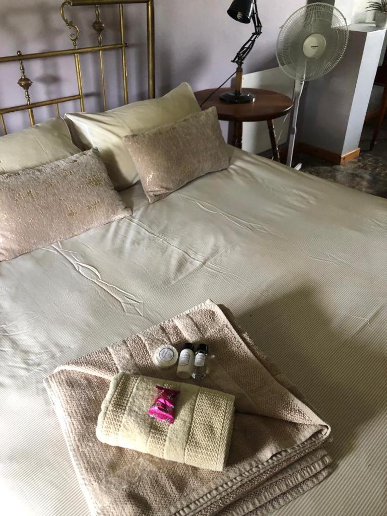 Lentelus Guesthouse جورج المظهر الخارجي الصورة